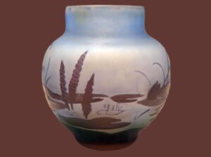 Jugendstil Glas-Vase signiert EMILE GALLE um 1905-1910 mit geätzter See - Landschaft