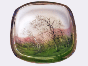 Seltene Glas - Schale signiert Daum Frères, Nancy mit geäzter verregneter Landschaft um 1900 Entwurf wohl Henri Bergé