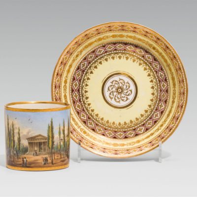 Bild für den Verkauf einer Antiquität. Alt Wien Keramik Teller und Tasse.
